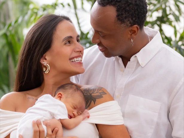 Thiaguinho e Carol Peixinho celebram o primeiro mês do filho Bento com homenagem: “Amor puro”