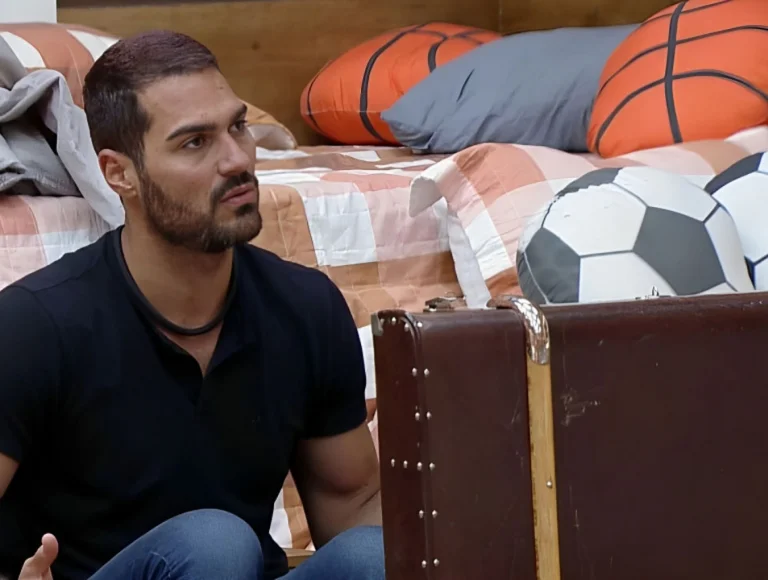 Shay discute com Black por falar de Lucas e Jaque: “Não aguento mais”