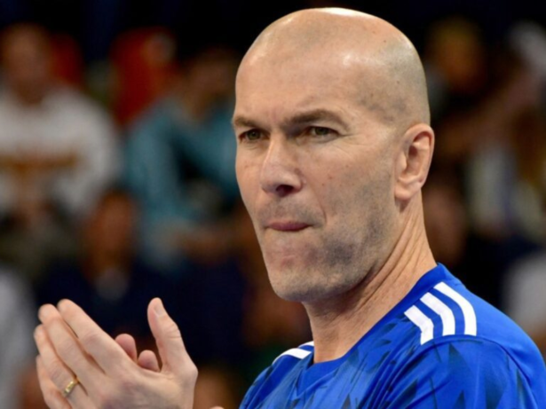 Jornal aponta acordo de Zidane para assumir a França após a Copa do Mundo