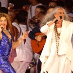 Momento de gratidão! Shakira envia áudio à Maria Bethânia após dueto em show