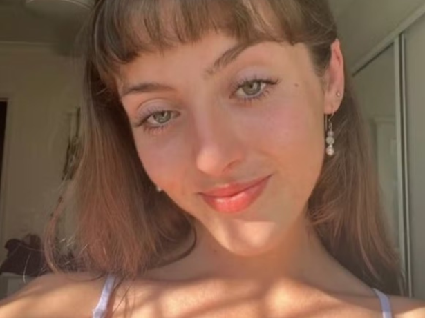 Jogadora de 21 anos morre atingida por raio durante treino na Austrália