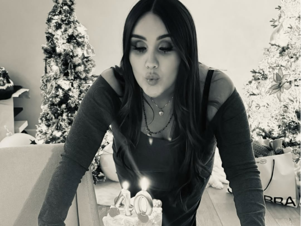 Dulce Maria faz 40 anos e desabafa: “Nunca imaginei que estaria criando vida dentro de mim”