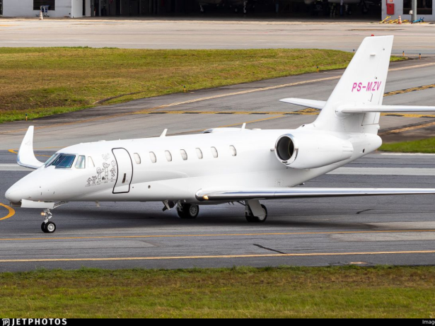 Zé Felipe usa avião de Virginia para ir para réveillon em Pipa após término com Ana Castela