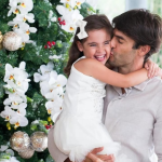 Kaká celebra os 5 anos da filha Esther com declaração cheia de amor: “Presente do Senhor”