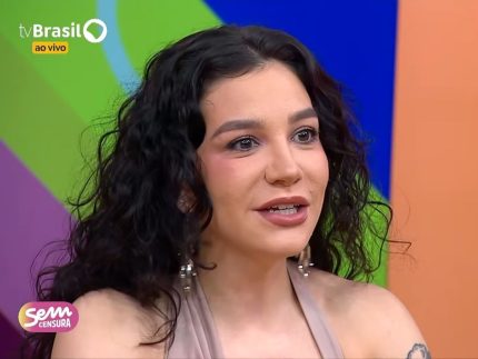 Beira a irresponsabilidade o “nem aí” da TV aberta com a programação infantil 3 Priscilla no programa "Sem Censura"