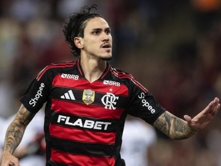 Após criticas de Filipe Luís, Pedro se reúne com elenco do Flamengo
