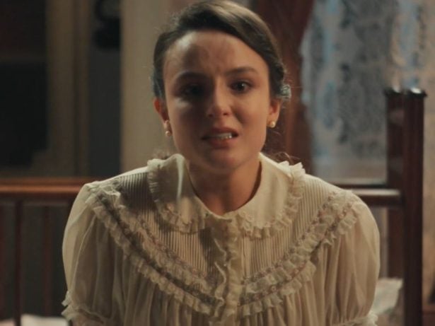 “Atura ou Surta”: Larissa Manoela rebate críticas à atuação em “Êta Mundo Melhor!”