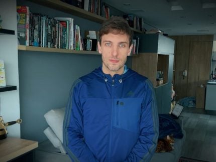 Vídeo polêmico de Leo Lins bate recorde no YouTube