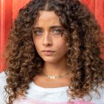 Letícia Laranja abre o jogo sobre protagonismo em “Amor em Ruínas” e pressão das redes