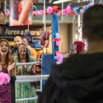 Surpresa, aliança e climão: Kami pede Marlon em noivado em “Dona de Mim”