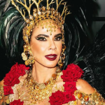 Luciana Gimenez não é mais madrinha de bateria da escola de samba Vai-Vai