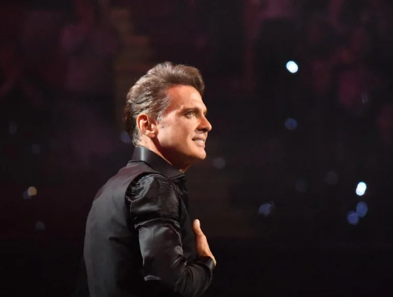 Luis Miguel desembarca para shows lotados no Brasil em 2024