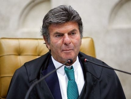 Fux cobra explicações da Câmara sobre CPI do INSS e pressiona governo