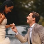 Mariely Santos anuncia data de casamento com André Santis