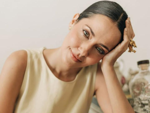 Atriz Maytê Piragibe expõe traições: “Com a babá, com amigas da minha casa”