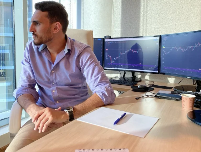 Melk Franco – Transformando Vidas Através do Mundo Financeiro
