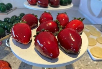 Morango do amor ou do ódio? Confeiteiras revelam segredos para acertar no doce