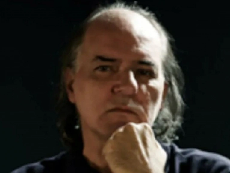 Morre o jornalista Carlos Roberto Amorim, ex-diretor do Fantástico