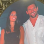 Câmera do beijo flagra Messi e esposa em show do Coldplay e casal é ovacionado em Miami
