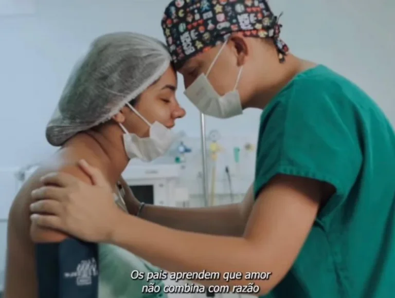 Namorada de João Gomes explica motivo do parto do filho ter sido de emergência