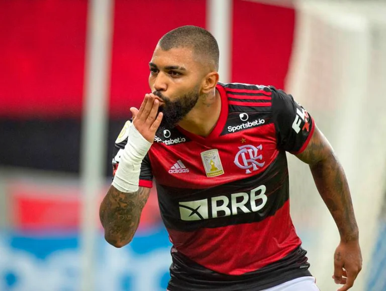 Namoro em curso: Corinthians vai atrás de Gabigol, em reunião presencial após o Natal