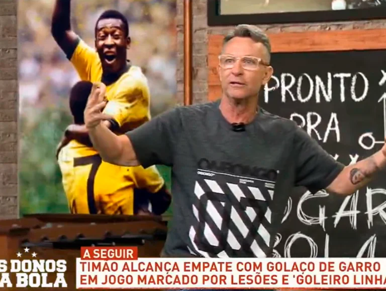 Neto pira no Donos da Bola e chama goleiro do Palmeiras de “mão de jacaré”