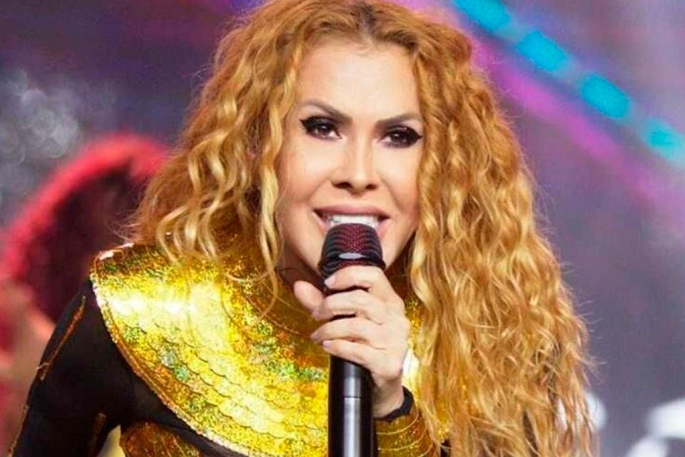 Joelma anuncia melhora de saúde e volta aos palcos no próximo mês