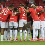 Jogadores do Internacional traem esposas com filha de homem influente dentro do clube