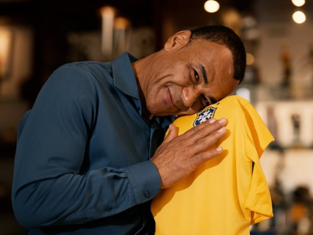 Globo reúne Rivellino, Cafu e Marquinhos em especial sobre a paixão pela Seleção