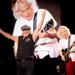 Guitarrista do AC/DC é internado na Argentina e preocupa fãs às vésperas de shows