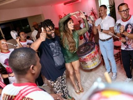 Andrea de Andrade celebra aniversário em grande estilo no Rio de Janeiro