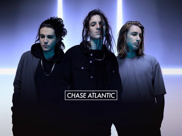Vem aí! Chase Atlantic confirma shows em São Paulo, Rio e Porto Alegre em novembro