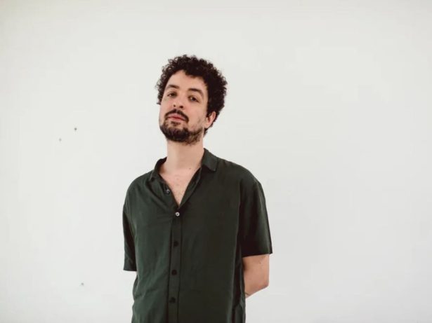 “A vida se quebrou em partes”: Cícero fala do novo álbum e adianta detalhes da turnê