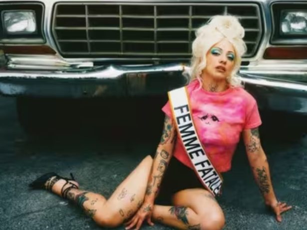 Mon Laferte volta ao Brasil com show mais ambicioso e celebra conexão: “Apaixonada”