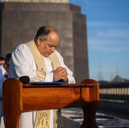 Boletim aponta evolução no estado de saúde do Padre Omar após acidente