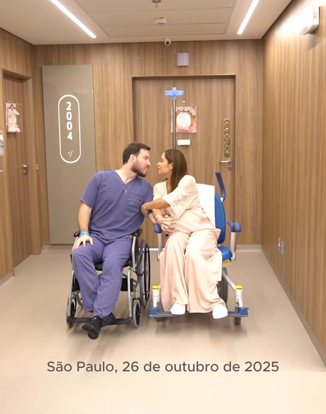 Reprodução/Instagram/@mairacardi Reprodução/Instagram/@mairacardi