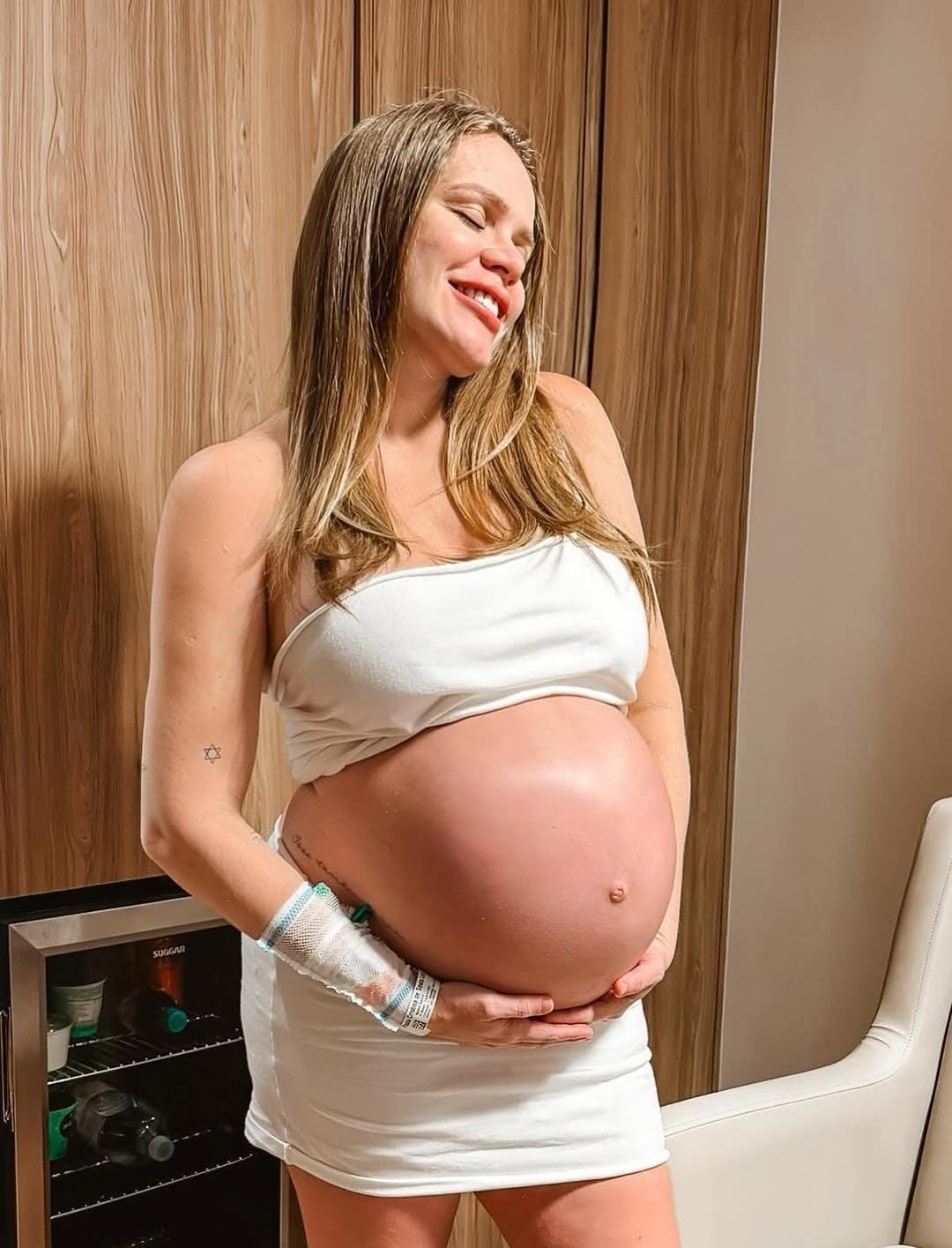 Reprodução/Instagram/@paulinhaleittee Reprodução/Instagram/@paulinhaleittee