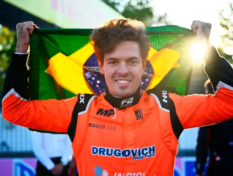 Piloto brasileiro terá de desembolsar quantia milionária para voltar a F1