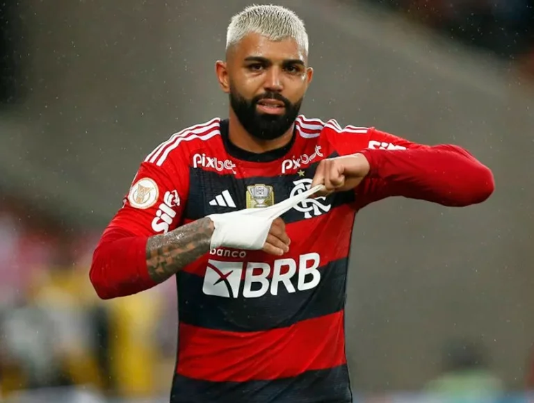 Presidente do Corinthians confia em acerto com Gabigol, mas Flamengo está irredutível