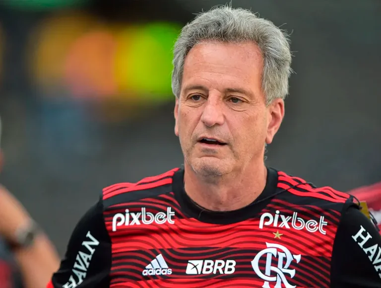 Presidente do Flamengo quer transformar clube em empresa, mas esbarra em oposição