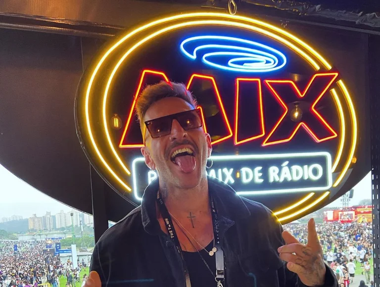 Principal locutor da MixFM deixa rádio para participar de reality da Record