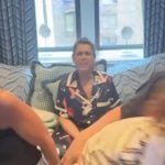 Em tratamento nos EUA, Preta Gil se diverte ao participar de trend com amigos