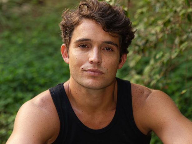 Ator de ‘De Volta aos 15’ faz parceria com Jayme Monjardim no cinema