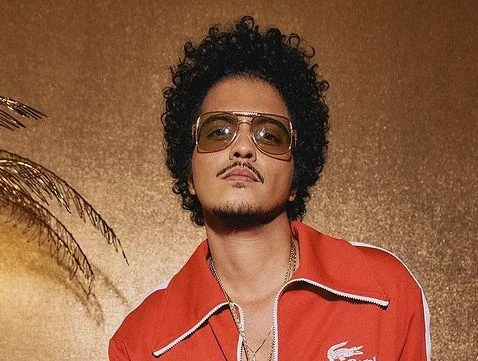 Vendas de show extra de Bruno Mars no RJ são postergadas após proibição de Paes