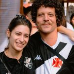 Luisa Arraes é vista em novo clique com filho de Cássia Eller e aumenta rumores de namoro
