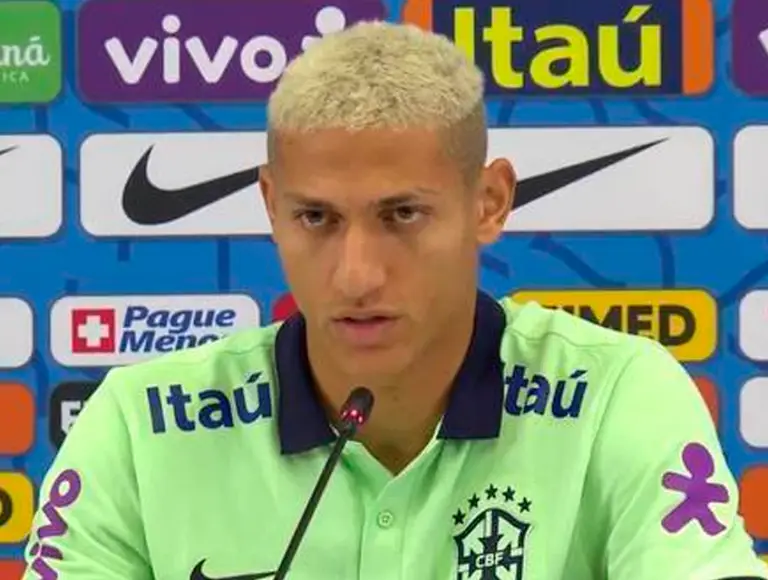 Richarlison expõe problemas dentro de casa: “Só queriam meu dinheiro”