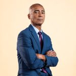 Romário devolve valor de salário aos cofres públicos após polêmica na Copa