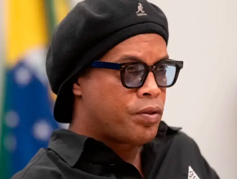 Ronaldinho Gaúcho é um dos indiciados na CPI das Pirâmides Financeiras