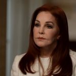 Priscilla Presley enfrenta ação de US$ 50 milhões por supostamente antecipar morte da filha