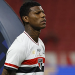 Sem volta: Dorival confirma Arboleda fora dos planos do São Paulo